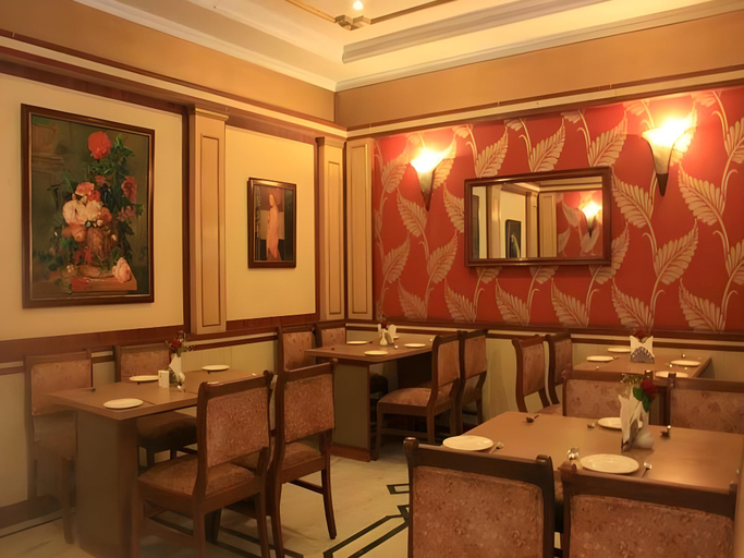 Food & Drinks 3, Pallavi International Hotel, Varanasi
