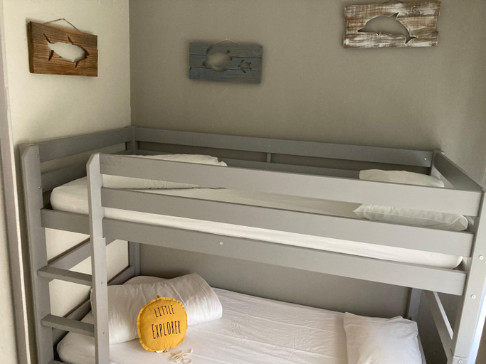 Bedroom 3, Hotel Le Rivage vue sur mer - Chatelaillon-plage, Charente-Maritime