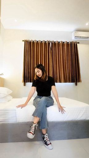 Bedroom 12