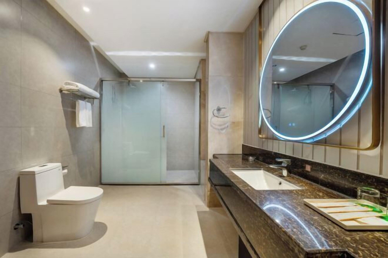 Bathroom 5, Vienna Classic Hotel (Hefei Shushan), Hefei