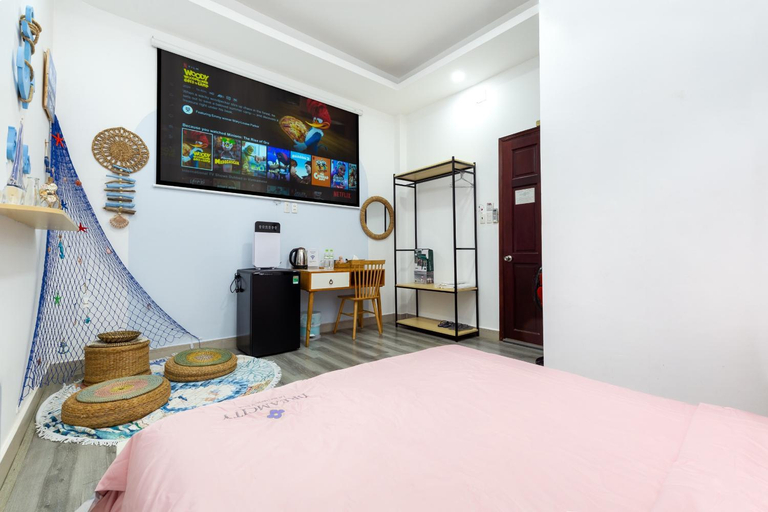 Bedroom, Sweet Rentals Homes - Netflix & walkin to Bui Vien, Ho Chi Minh City