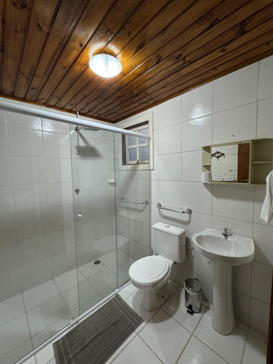 Bathroom 3, Refugio dos Platanus, Campo Limpo Paulista
