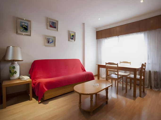Bedroom, Apartamentos Goya 75, Madrid