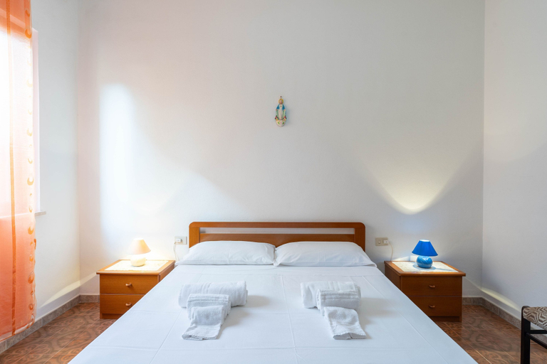 Room 3, Casa S Urachi e Mesu, Oristano