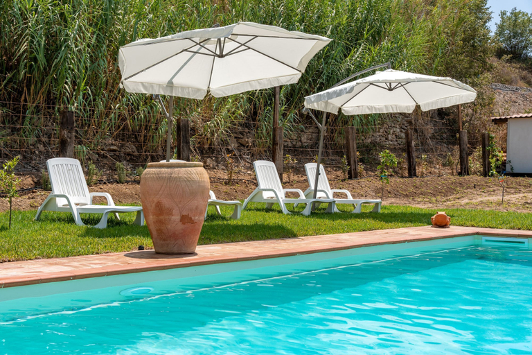 Room 4, Appartamento Giove con Piscina by Wonderful Italy, Syracuse
