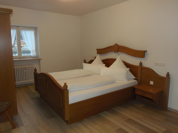 Bedroom 2, Hotel Grunberger, Berchtesgadener Land