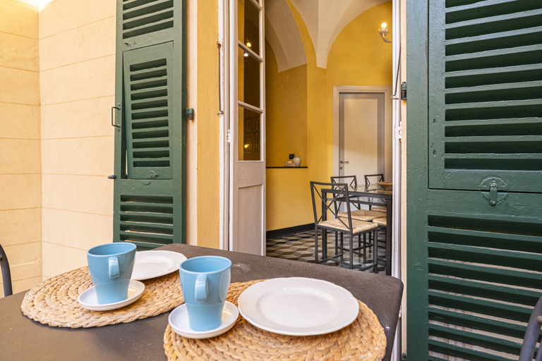 Room 4, Casa Schiaffino 2 by Wonderful Italy, Savona