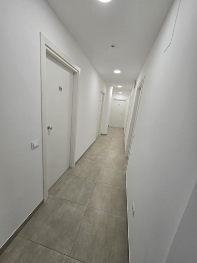 Others 3, Albergo Miva, Cosenza