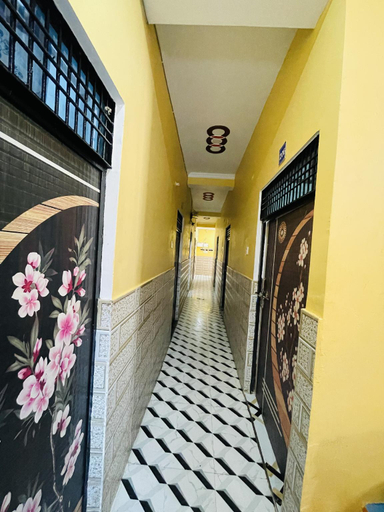 Public Area, Hotel Sahu Rooms  Ayodhya, Faizabad