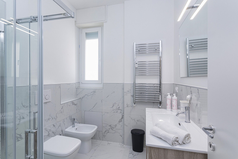 Room 2, Zena Sky by Wonderful Italy, Genova