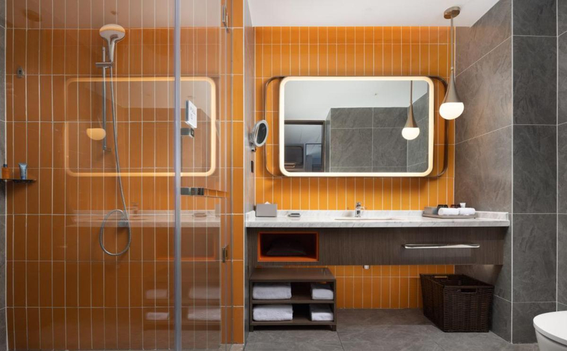Bathroom 3, Home2 Suites by Hilton Chongqing Wushan, Chongqing
