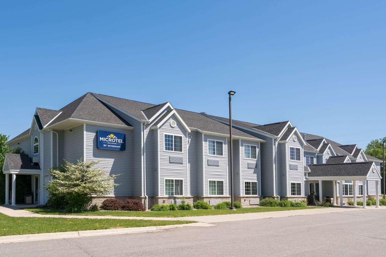 Exterior & Views 2, Microtel Inn & Suites by Wyndham Springfield, Brown