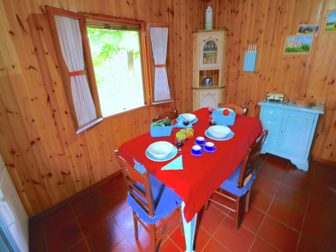 Others 3, Chalet in Umbria with Private Pool, Perugia