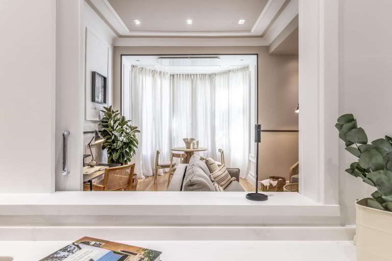 Room 5, Blu - 1 Bedroom in Almagro, Madrid