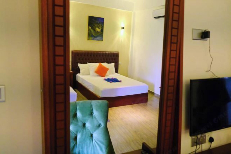 Bedroom 3, Polhena Grand Resort & Banquet, Matara Four Gravets