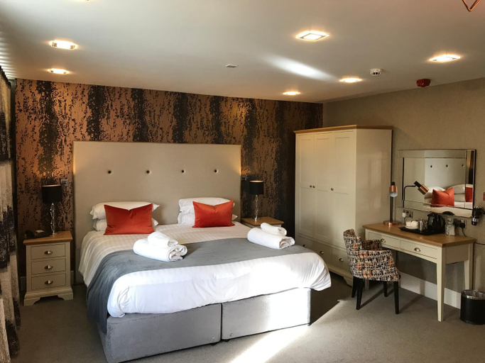 Bedroom 2, Tynedale Hotel, Conwy