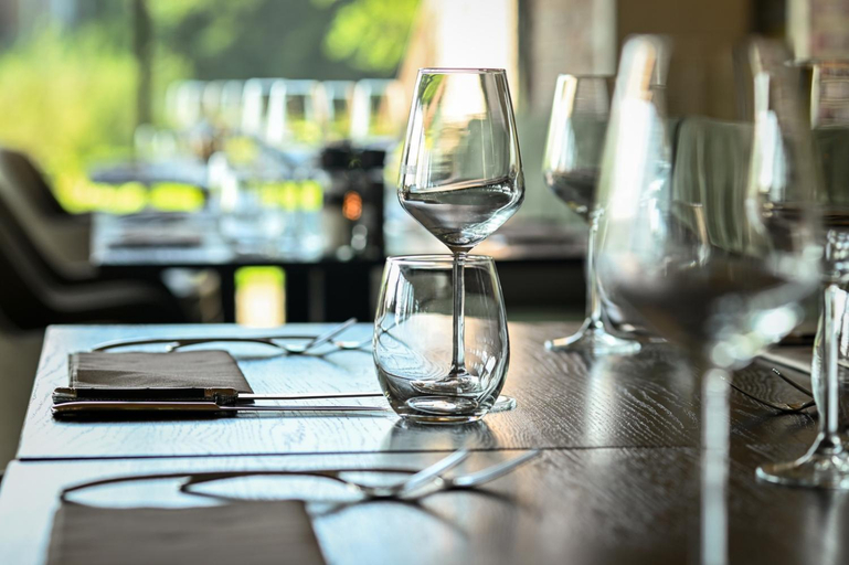 Food & Drinks 4, Wapen van Hengelo Residence Suites - LOGIES ONLY - digital key by APP and email, Hengelo