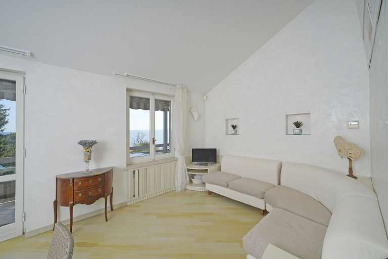 Room 2, Il Melagrano A12 by Wonderful Italy, Brescia