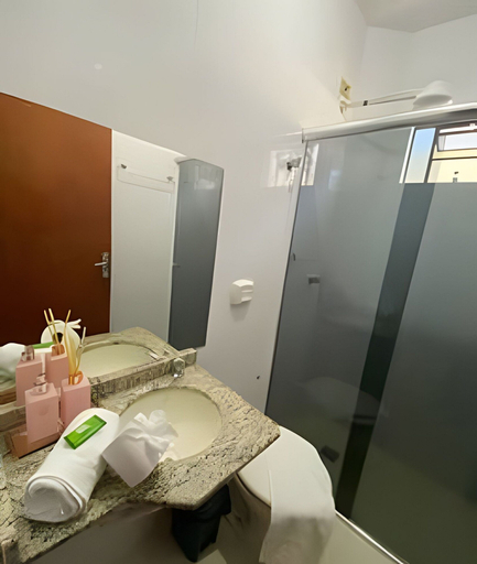 Bathroom 2, Apartamento para 4 pessoas com AC, Foz do Iguaçu
