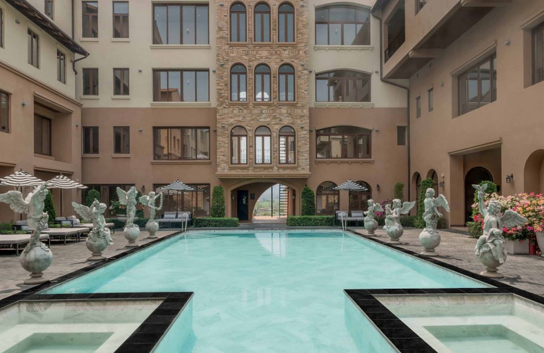 Sport & Beauty 2, Toscana Valley Town Square Suites, Pak Chong