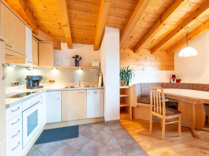 Others 4, Apartment in Gattererberg near Ski Slopes, Schwaz