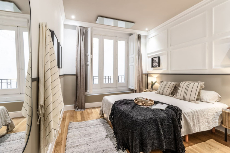 Room 4, Blu - 1 Bedroom in Almagro, Madrid