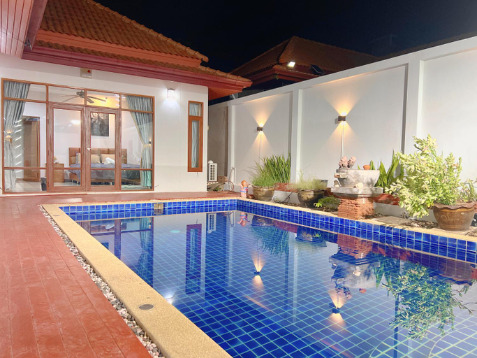 Swimming pool 4, Gusvana Pool Villa, Pattaya