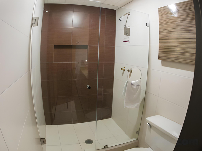 Bathroom 4, WeEnjoy Hotels Aeropuerto CDMX, Mexico City