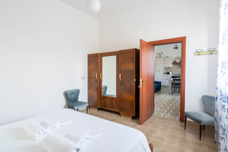 Room 2, Casa S Urachi e Mesu, Oristano