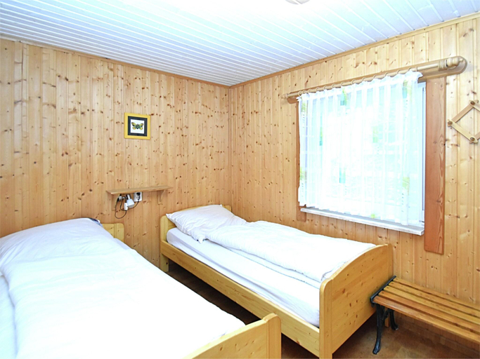 Bedroom, Holiday Home with Parking, Nordhausen