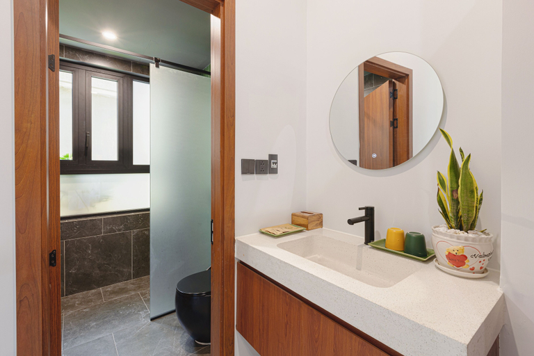 Bathroom 5, TA Hue Boutique Hotel, Huế