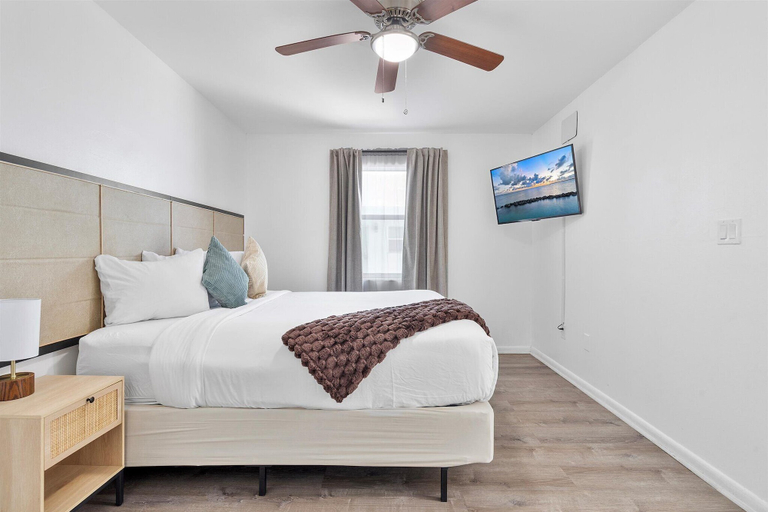 Bedroom 3, Coastal Sunset, Broward