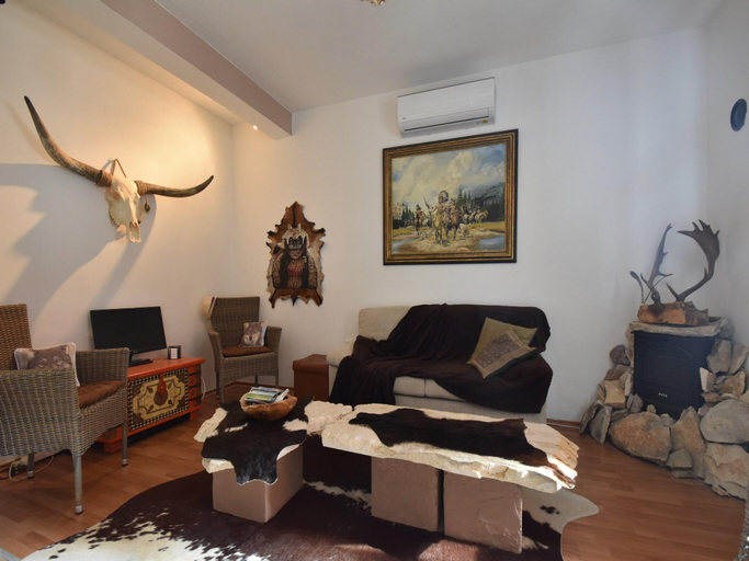 Others 4, Holiday Home in Dalmatia near Krka NP, Skradin