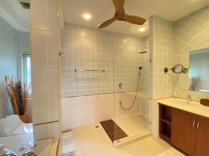 Bathroom 4, Tropical 6 Bedroom Villa Sanctuary, Hua Hin