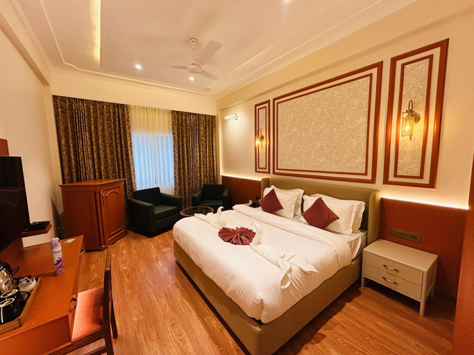 Bedroom 1, Hotel Kamal Palace, Jalandhar