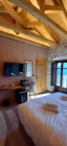 Bedroom 2, Casagli Luxury Suites, Peloponnese