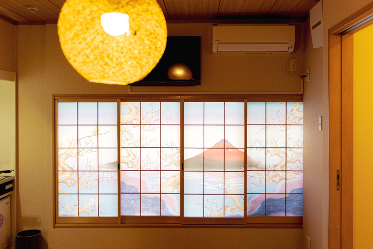 Others 3, B82-1 Direct to Narita/Haneda/Asakusa 5min sta#101, Katsushika