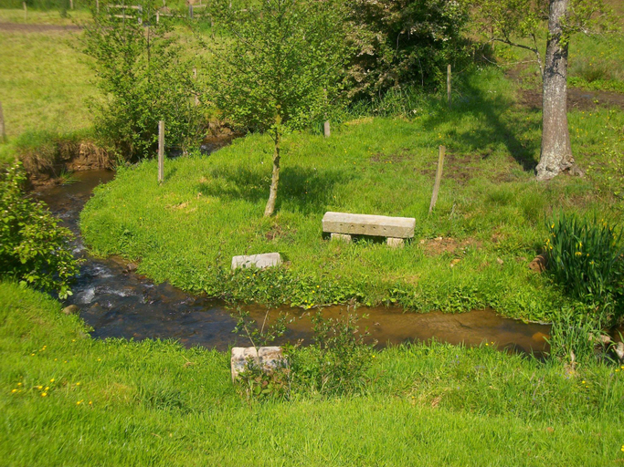 Others 3, Peaceful Stay near Lake, Manche