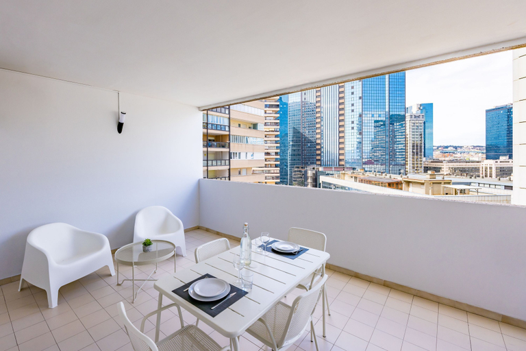 Room 1, Casa Kenzo With Parking by Napoliapartments, Napoli
