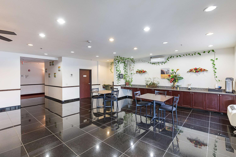 Public Area 3, Budget Inn and Suites, Jackson