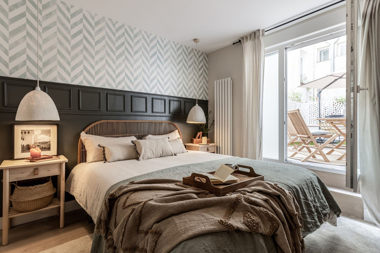 Room 4, Andujar - 3 Bedrooms in Trafalgar, Madrid