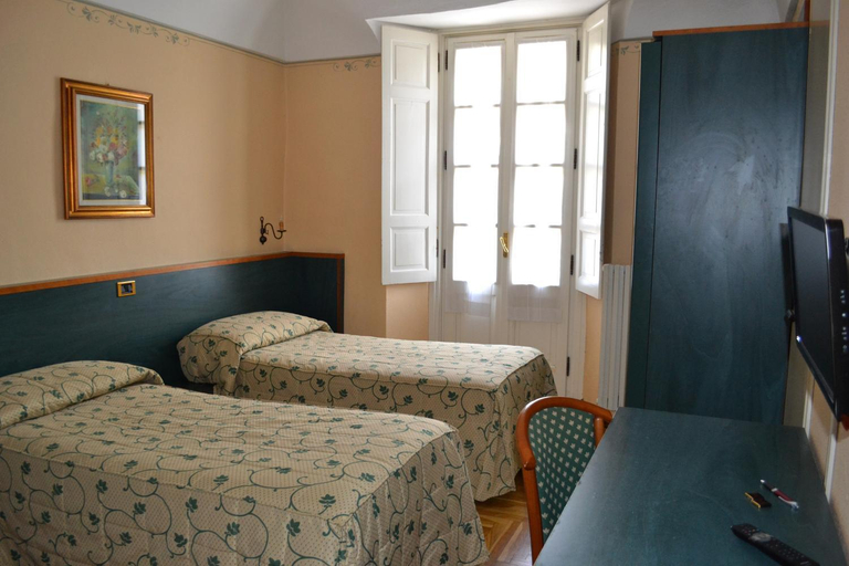 Bedroom 5, Albergo Italia, Vercelli