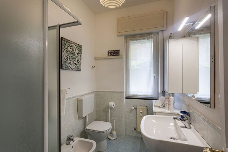 Room 3, Relax Apartment in S Margherita by Wonderful Italy, Genova