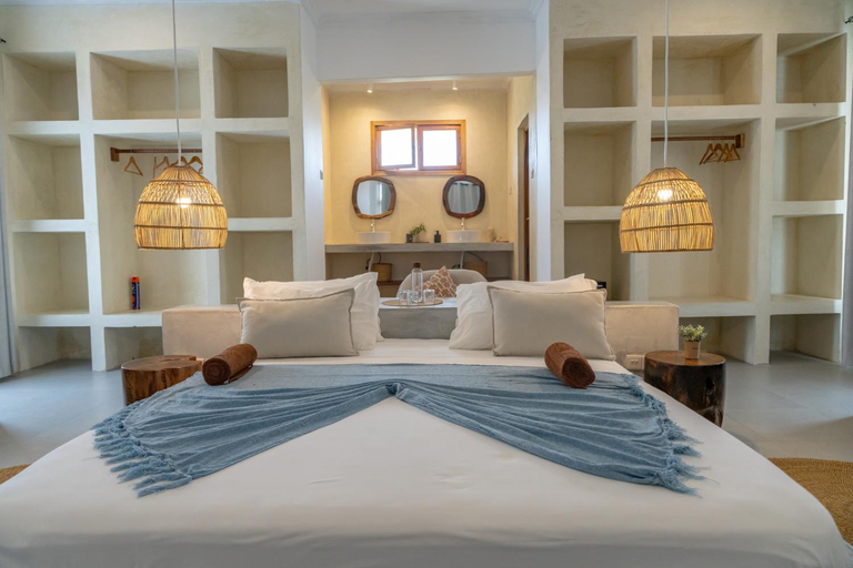 Bedroom 2, Mnana Beach Bungalows, Kati
