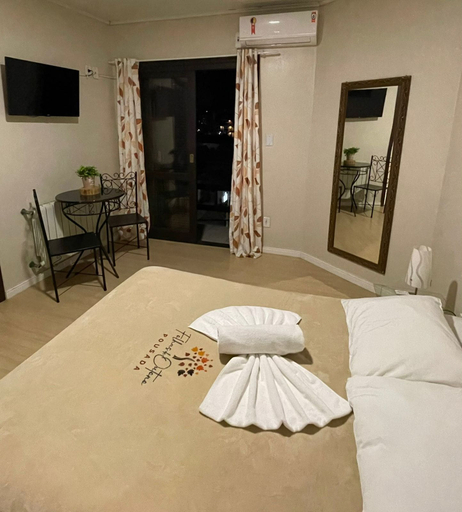 Bedroom 3, Pousada Folhas de Outono, Canela