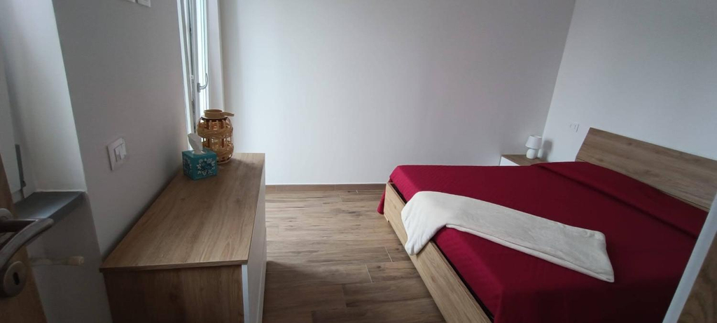4, Francavilla Home, Milano