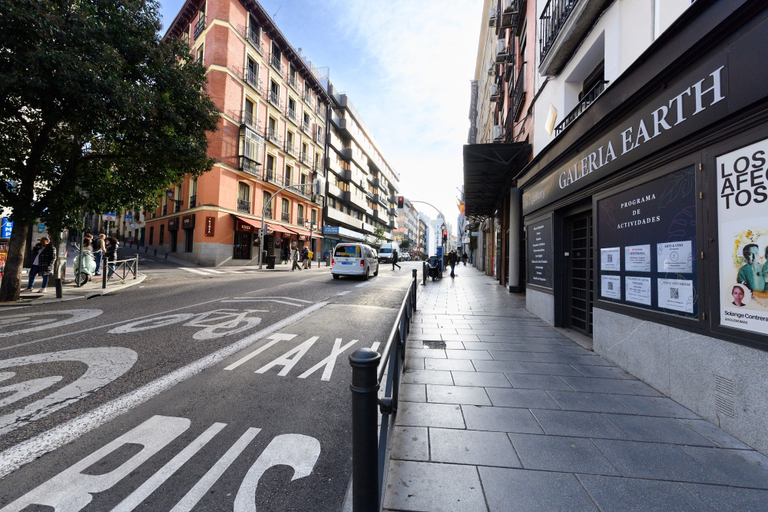 Room 2, M Sbe351d Confort y Estilo Urbano tu Piso Perfe, Madrid
