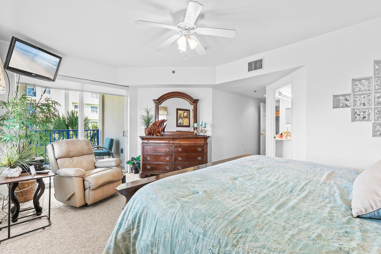 Bedroom 4, Oceanwalk 14-307, Volusia