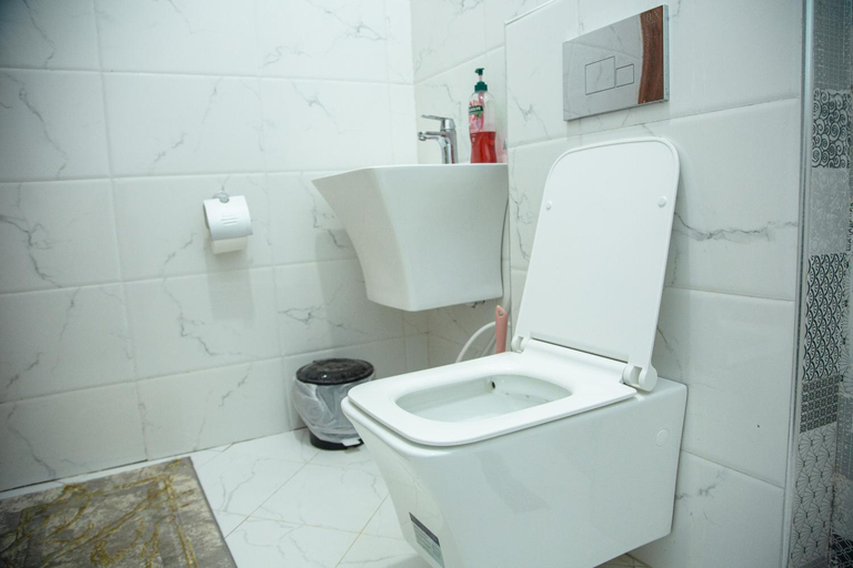 Bathroom 3, Jazira Palace, Kaskazini 'A'