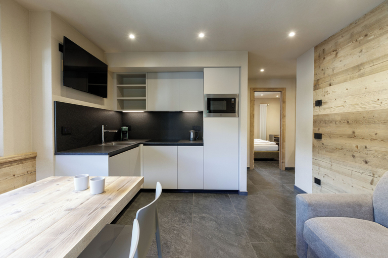 Others 4, BAITA LARIX BORMIO, Sondrio